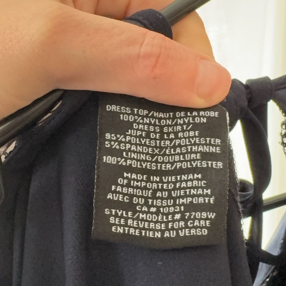 Elegant navy Lace Maxi Dress - Picture 7 of 8